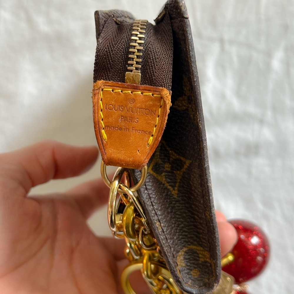 🍒✨customized Authentic Louis Vuitton Brown Monogram Canvas Mini Bag ✨🍒 - Picture 3 of 9